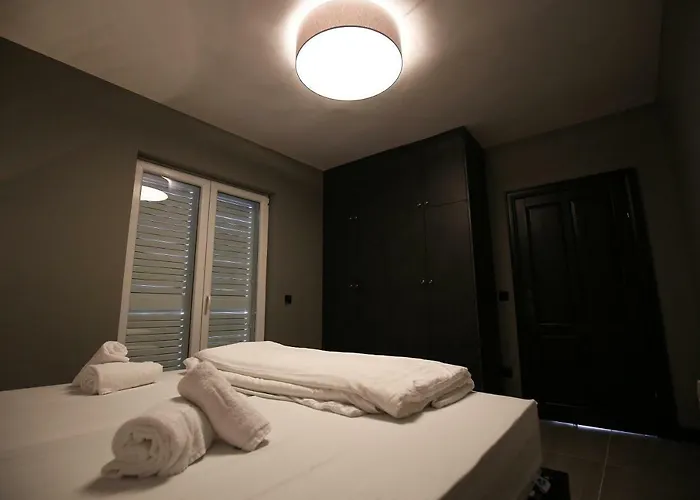 Lara Apartmán *